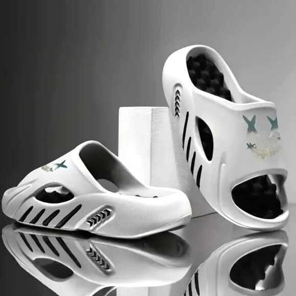 Stylish Men's Thick Sole slippers Sz 10/11 - Picture 5 of 8